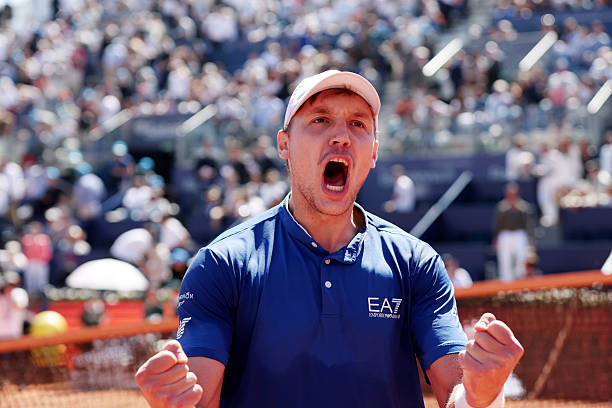 Noti-Deporte: Esto dijo Medjedovic tras alcanzar las semifinales en Barcelona