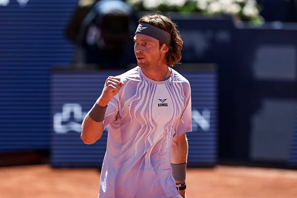 Noti-Deporte: Rublev: "Ya no me importa si avanzo o no en los torneos"