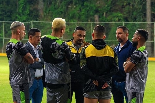 Jorge Silva Cardona consolida una década de éxitos y transformación gerencial en el Deportivo Táchira Jorge Silva Cardona consolida una década de éxitos y transformación gerencial en el Deportivo Táchira