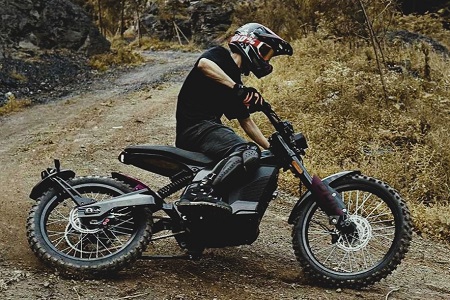 Alberto Constantino Konrad Dávila | Eléctricas off-road: Silencio y potencia en el barro Alberto Constantino Konrad Dávila | Eléctricas off-road: Silencio y potencia en el barro