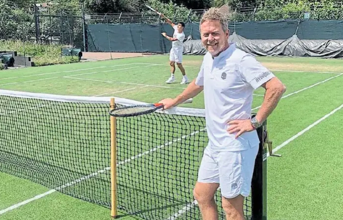 Noti-Deporte: Andr&eacute;s Schneiter apuesta por ver a los entrenadores bajando a pista