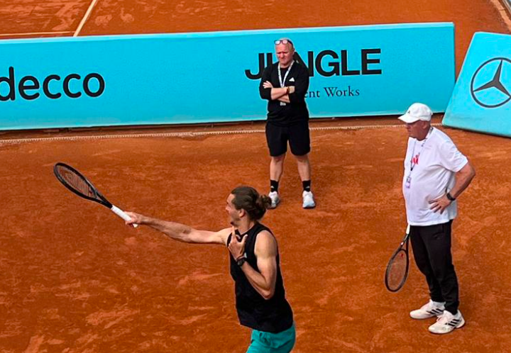 Noti-Deporte: Ram&oacute;n Punzano, el valenciano que protege el cuerpo de Alexander Zverev