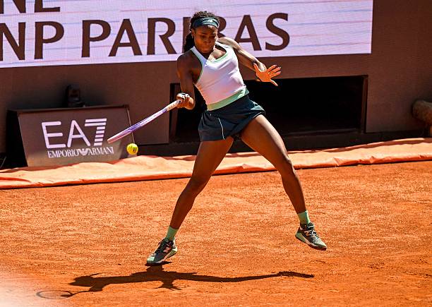 Noti-Deporte: Gauff, tras salvar tres bolas de partido ante Jovic: "Mi cabeza estaba casi en el vestuario" Noti-Deporte: Gauff, tras salvar tres bolas de partido ante Jovic: "Mi cabeza estaba casi en el vestuario"