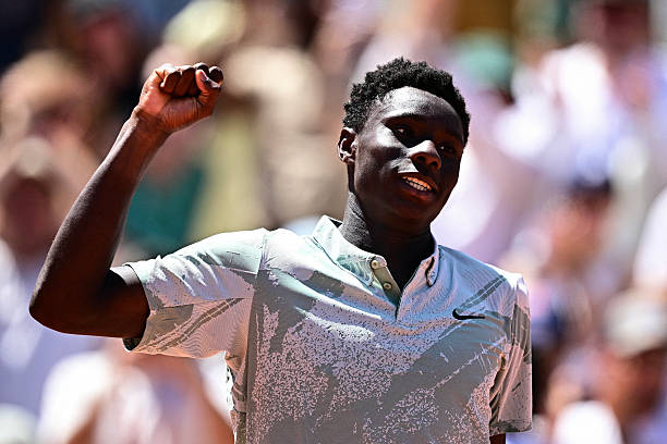 Noti-Deporte: Kouamé se muestra ambicioso tras hacer historia en Roland Garros Noti-Deporte: Kouamé se muestra ambicioso tras hacer historia en Roland Garros