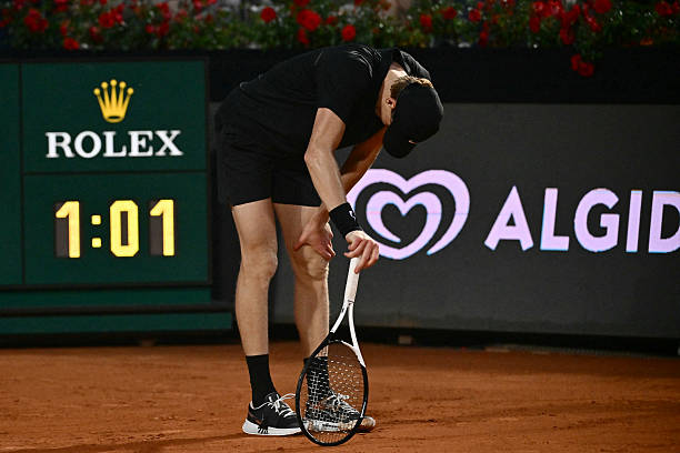 Noti-Deporte: Sinner habla de sus problemas f&iacute;sicos tras ganar Medvedev en ATP Roma