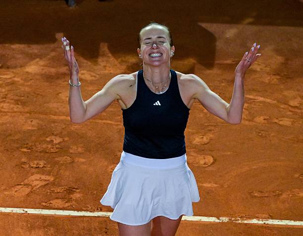 Noti-Deporte: Svitolina habla sobre su éxito tras ser madre y volver al top del ránking WTA Noti-Deporte: Svitolina habla sobre su éxito tras ser madre y volver al top del ránking WTA