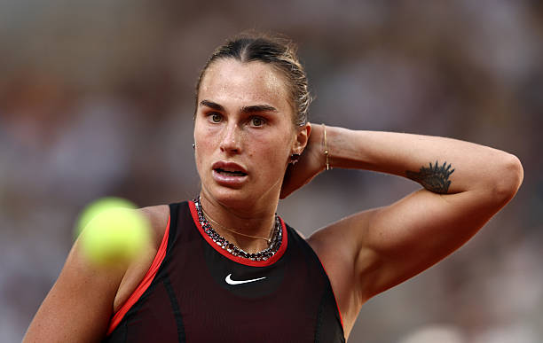 Noti-Deporte: As&iacute; vivi&oacute; Sabalenka la derrota de Sinner: "Estaba anim&aacute;ndole..."