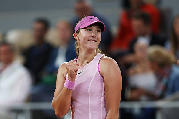 Noti-Deporte: Chwalinska busca dar la sorpresa y Andreeva consagrarse como el futuro del tenis