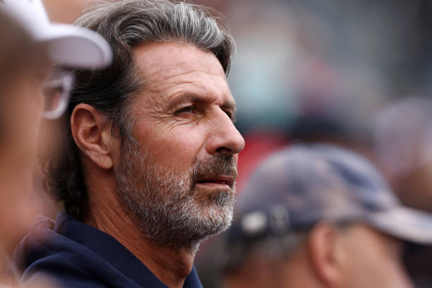 Noti-Deporte: ¿Jannik Sinner, Novak Djokovic, Alexander Zverev? Patrick Mouratoglou, entrenador de tenis se moja con su favorito para Wimbledon 2026 Noti-Deporte: ¿Jannik Sinner, Novak Djokovic, Alexander Zverev? Patrick Mouratoglou, entrenador de tenis se moja con su favorito para Wimbledon 2026