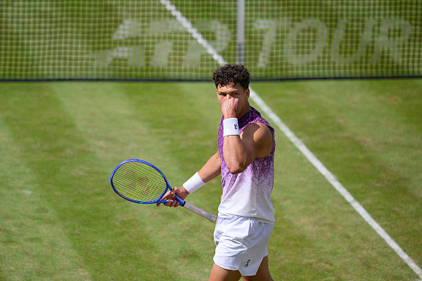 Noti-Deporte: Shelton conquista Stuttgart y despierta a tiempo para Wimbledon Noti-Deporte: Shelton conquista Stuttgart y despierta a tiempo para Wimbledon