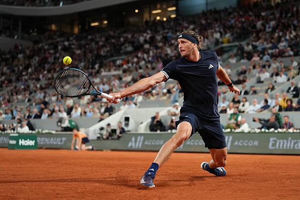 Noti-Deporte: Zverev se exhibe para arrasar a J&oacute;dar y acercarse al t&iacute;tulo de Roland Garros 2026