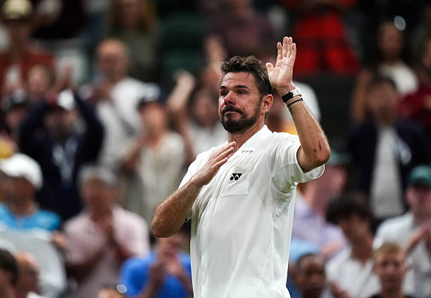 Noti-Deporte: Wawrinka hace llorar al tenis en su despedida de Wimbledon 2026: "No quiero retirarme" Noti-Deporte: Wawrinka hace llorar al tenis en su despedida de Wimbledon 2026: "No quiero retirarme"