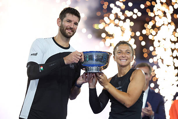 Noti-Deporte: ¿Alcaraz y Raducanu juntos de nuevo? El US Open vuelve a apostar a lo grande por el dobles mixto: habrá más parejas Noti-Deporte: ¿Alcaraz y Raducanu juntos de nuevo? El US Open vuelve a apostar a lo grande por el dobles mixto: habrá más parejas