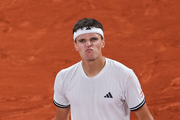 Noti-Deporte: Zverev espanta los fantasmas y regresa a la final de Roland Garros tras vencer a Mensik