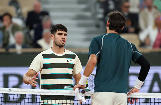 Noti-Deporte: "Juega el tenis más bonito del mundo" Noti-Deporte: "Juega el tenis más bonito del mundo"