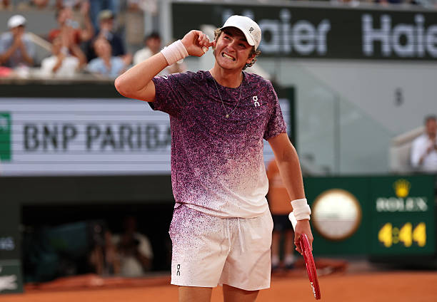 Noti-Deporte: Por qué el tenis sudamericano podría tener pronto un tenista en el top 10 del ránking ATP Noti-Deporte: Por qué el tenis sudamericano podría tener pronto un tenista en el top 10 del ránking ATP