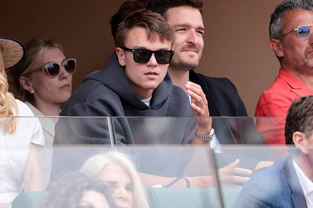 Noti-Deporte: ¿Cuándo volverá Holger Rune? Los expertos coinciden: no debería jugar Wimbledon Noti-Deporte: ¿Cuándo volverá Holger Rune? Los expertos coinciden: no debería jugar Wimbledon