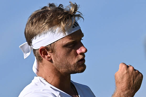 Noti-Deporte: Este es el horario y dónde ver en directo a Alejandro Davidovich contra Félix Auger-Aliassime en los octavos de final de Wimbledon 2026 Noti-Deporte: Este es el horario y dónde ver en directo a Alejandro Davidovich contra Félix Auger-Aliassime en los octavos de final de Wimbledon 2026