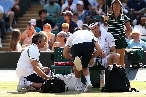 Noti-Deporte: Fritz, devastado tras recaer en su lesi&oacute;n de rodilla y perder con Zverev en Wimbledon: "Estoy triste y decepcionado"