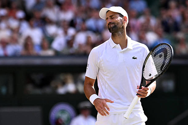 Noti-Deporte: CR&Oacute;NICA: Sinner vence con facilidad a Djokovic en Wimbledon 2026: &iquest;C&oacute;mo lo consigui&oacute;?