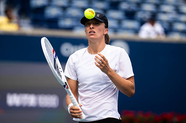 Noti-Deporte: Swiatek reconoce en Toronto su desconexi&oacute;n del tenis y habla de Eala